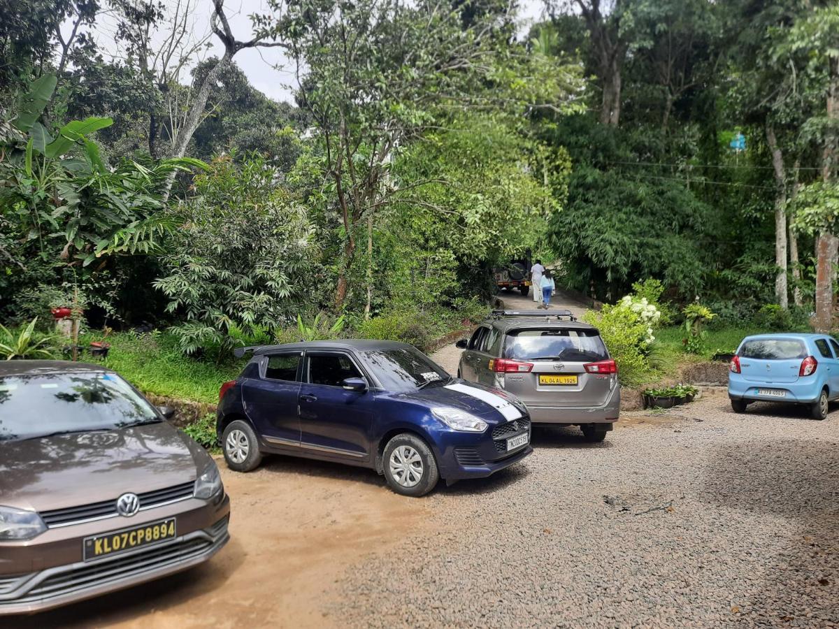 Sopanam Heritage Thekkady Exterior photo